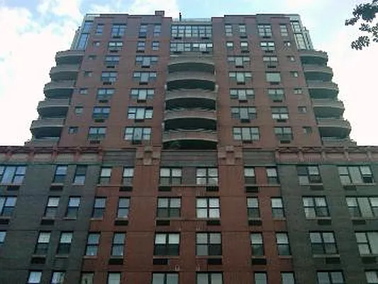 Sold by Corcoran | media 25