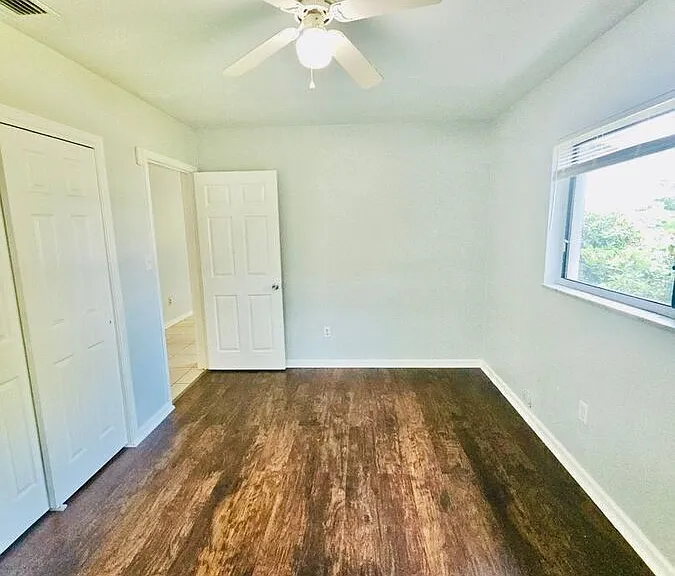 1427 Pleasant Pl — Photo 12