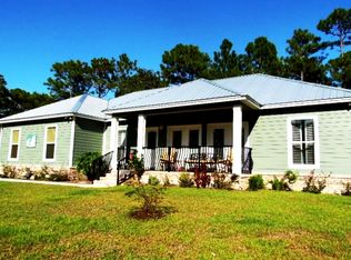 1014 S Church St, Santa Rosa Beach, FL 32459