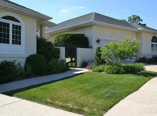 5720 W Deer Park Dr, Peoria, IL