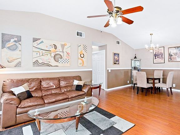 3rd image of 8060 E Goldenrod Ln