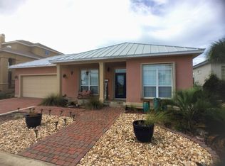 2577 Cayenne Ln, Shalimar, FL 32579