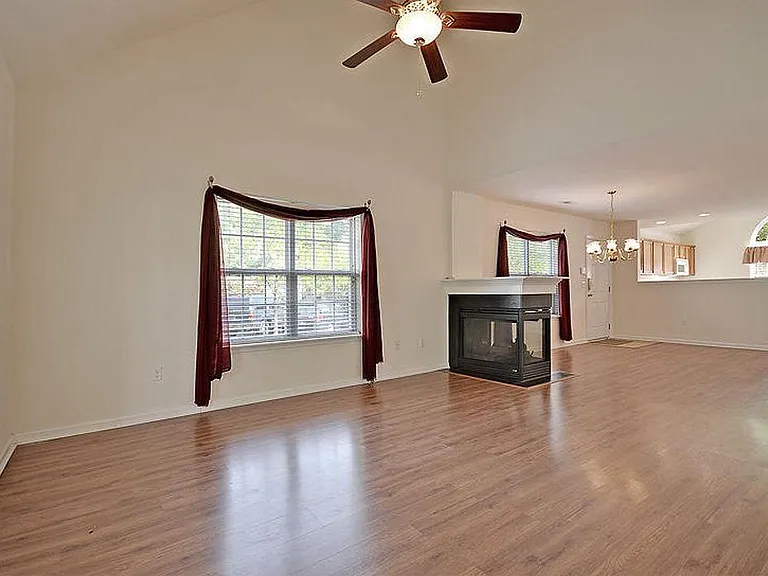 8706 Grassy Oak Trl — Photo 8
