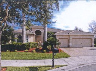 3859 Oak Ridge Cir, Weston, FL 33331