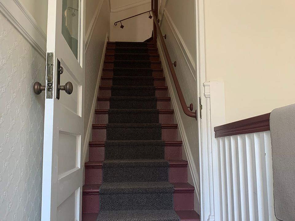 1st image of 1456 Leavenworth St
