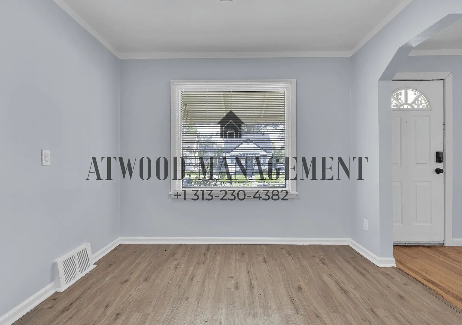 This beautifully updated 3-bedroom, 1-bath single-family home is ready for move-in! — Photo 4