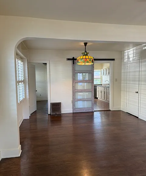 1346 Barrington Way #1346 — Photo 6