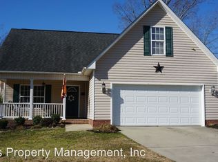 250 Antigua Dr, Raeford, NC 28376