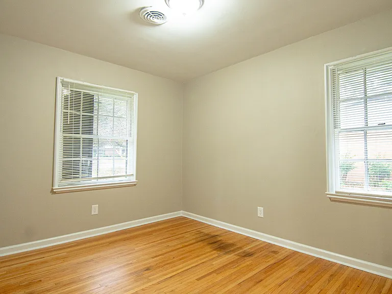 895 Greg Dr — Photo 27