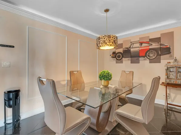 1203 River Road image 15 of 40