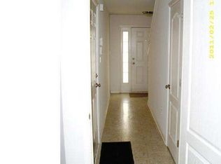 120 McMullen Cir, Wilmington, DE 19802