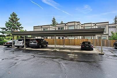2nd image of 17464 NE 38th St APT B201