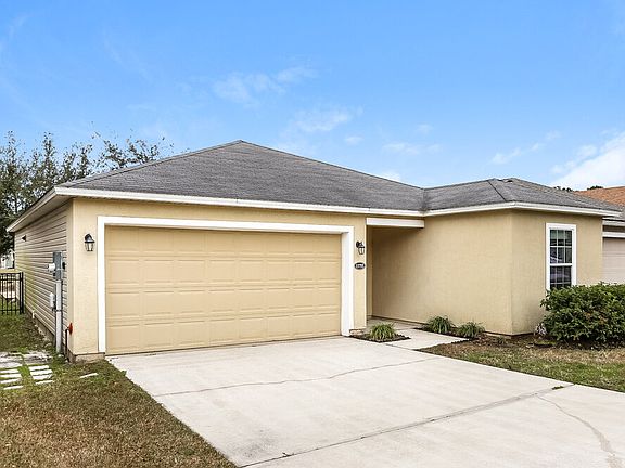 3rd image of 11755 Alexandra Dr