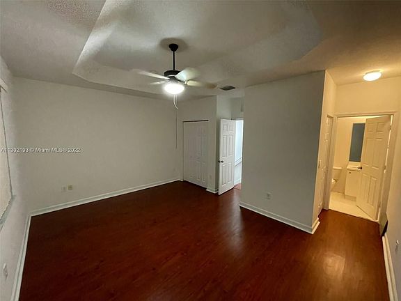 3rd image of 3370 NE 14th Dr #10529