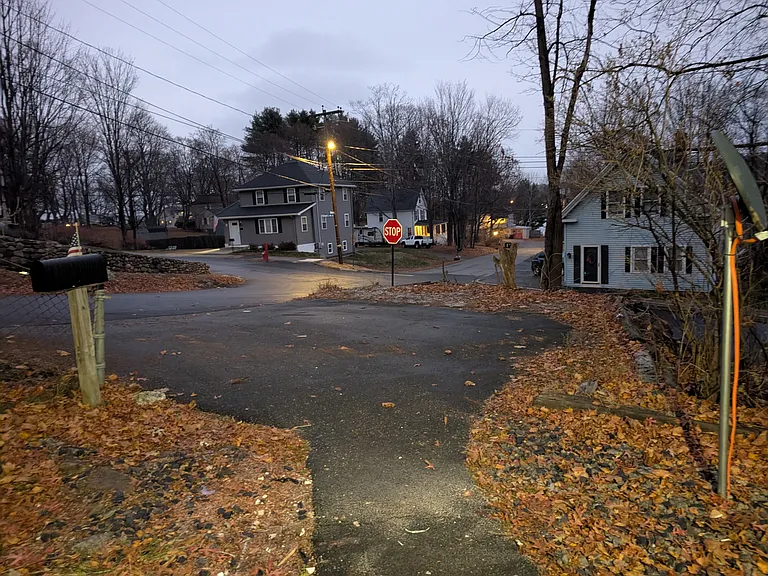 157 School St — Photo 12