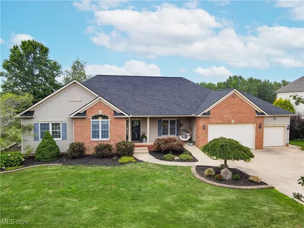 1151 Windward Ln, Kent, OH 44240