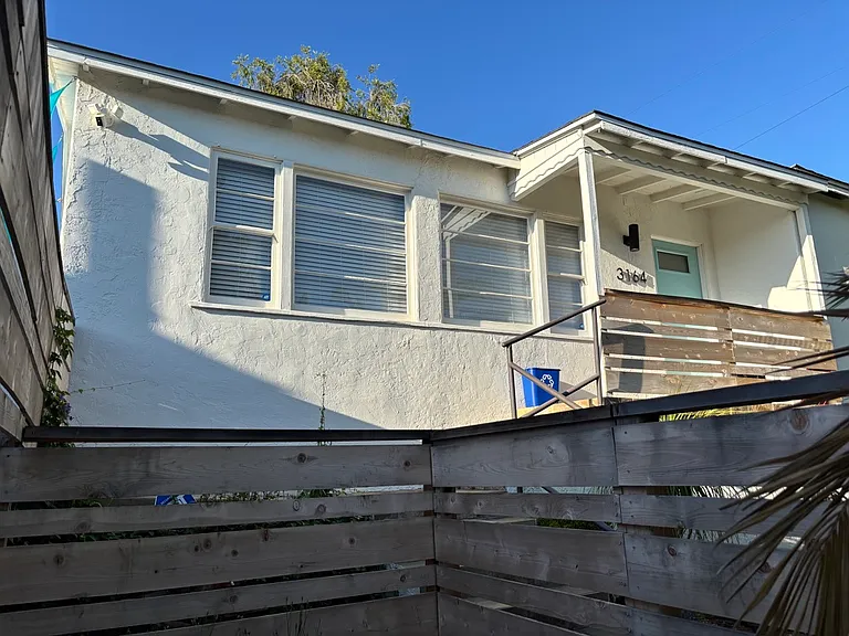 3164 Elm St — Photo 1