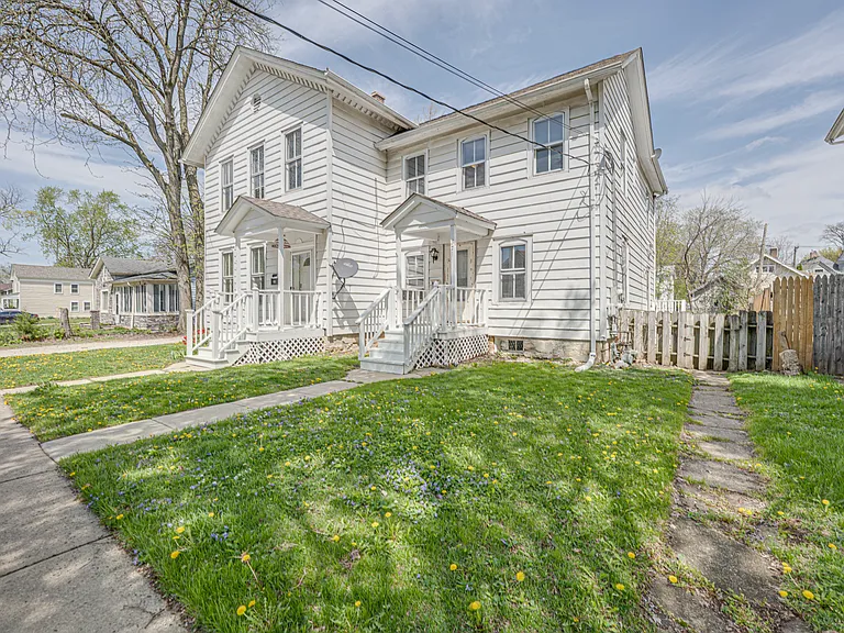 371 Cedar St — Photo 3