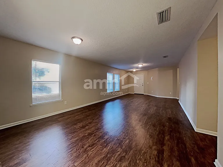 2942 Bent Bow Ln — Photo 4