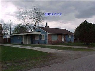 2nd image of 7110 E Bridgeport Ave