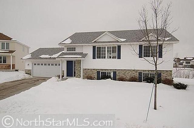 1st image of 417 Bunker Dr