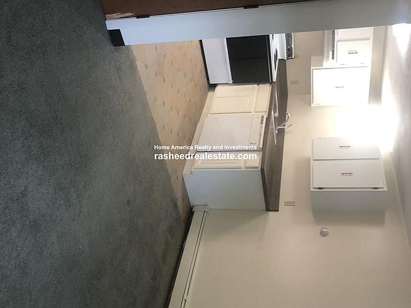 5th image of 12 Craig Ave APT 2
