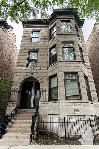 3525 N Wilton Ave #1F Photo 1