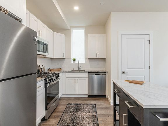 3rd image of 1307 Germantown Ave #20A