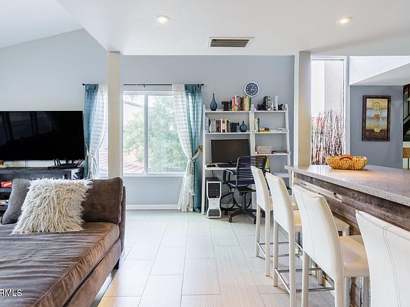 2nd image of 7921 E SAN MIGUEL Avenue #8