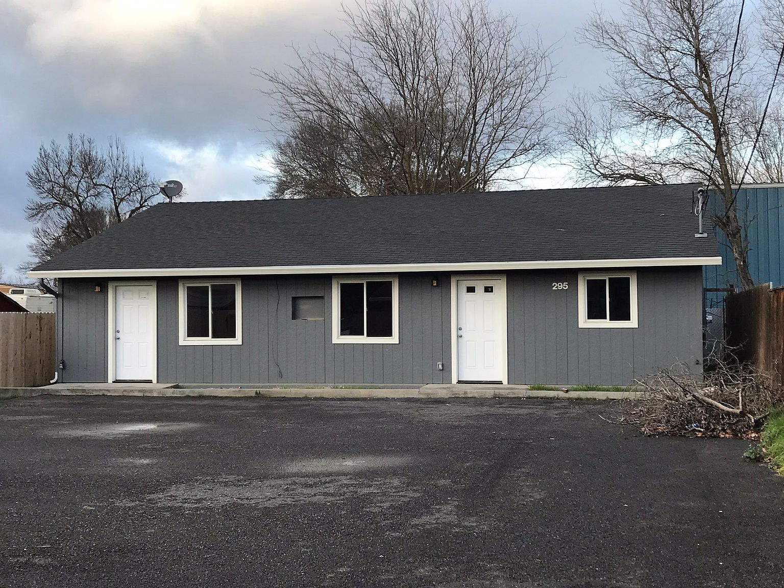 295 Berrydale Ave, Medford, OR 97501 Zillow