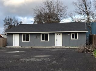 295 Berrydale Ave, Medford, OR 97501