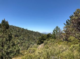 1608 Edge Cliff Dr, Lake Arrowhead, CA 92352