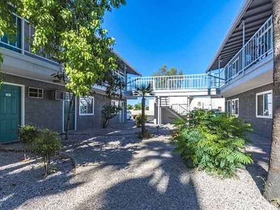 4th image of 8477 E Broadway Blvd #1209