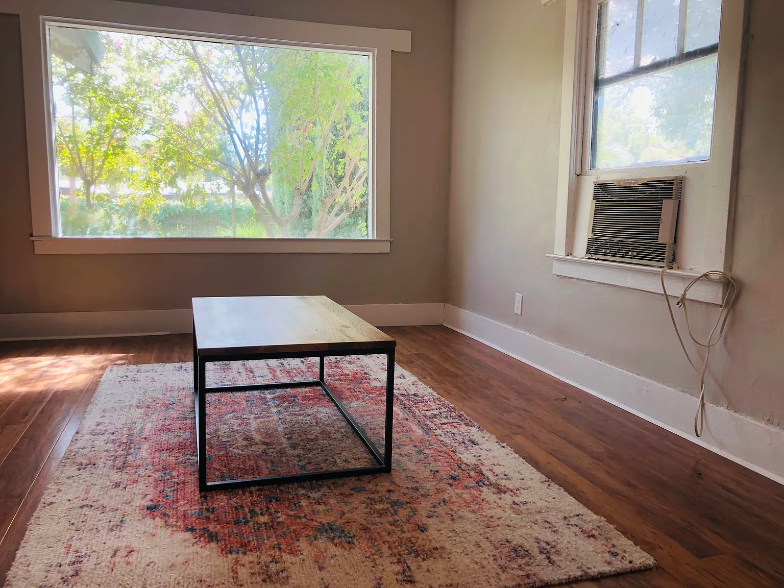 3 bed, 10010 sqft, $2,000 — Photo 4