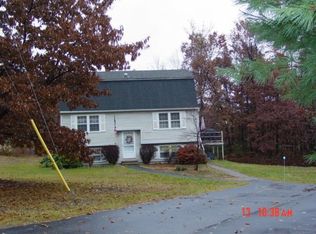 6 Beacon Hill Rd, Derry, NH 03038