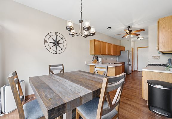 4th image of 18293 Kirby Dr