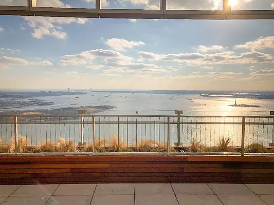 Rented by Harbor Properties International LLC | media 42