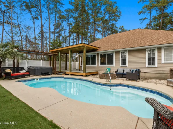 12 Court 1 Northwest Drive, Calabash, NC 28467