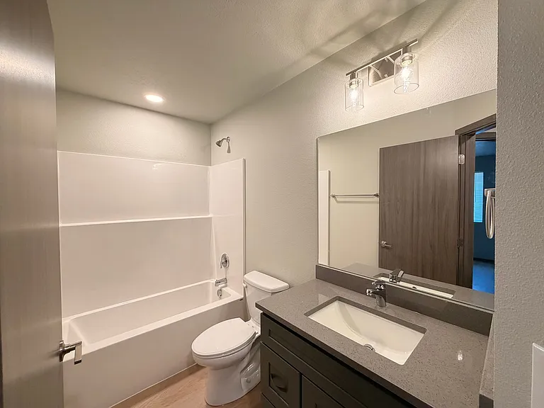 4468 W 30th Ave — Photo 18