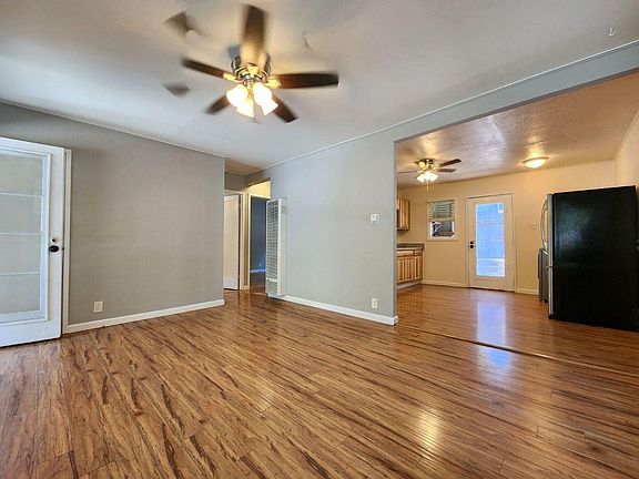 5th image of 8345 Maribel Ave