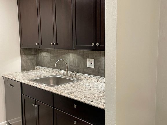 2nd image of 21 Dougherty Blvd APT S4