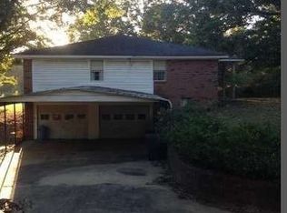 67 Garrett Dr, Winona, MS 38967