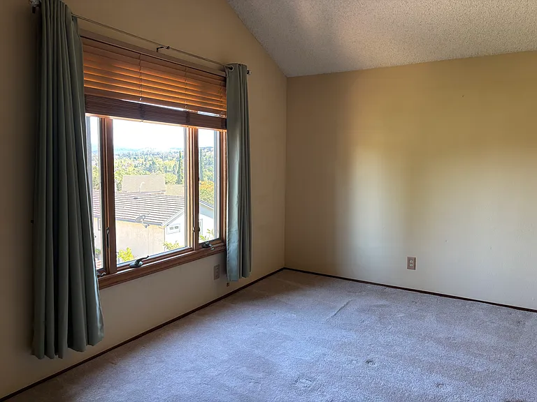 2236 Stillcreek Ct — Photo 7