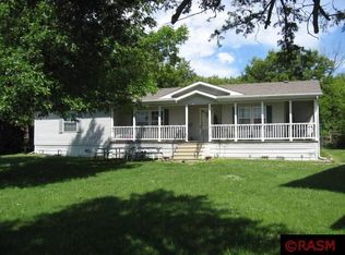 37599 15th St, Elmore, MN 56027