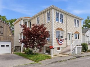 39 Cole St #2, Bristol, RI 02809