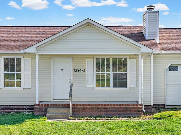 3rd image of 2040 Carneal Ln