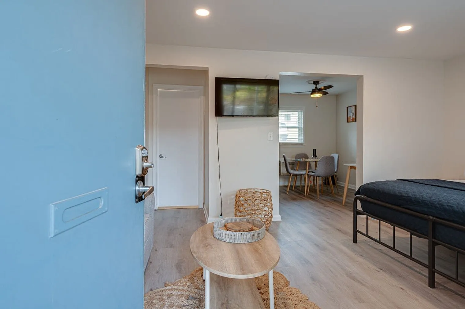 1 bed, 1.0 bath, 430 sqft, $2,275 — Photo 3