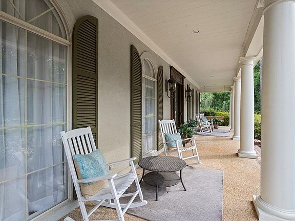 5th image of 107 Natalie Ln