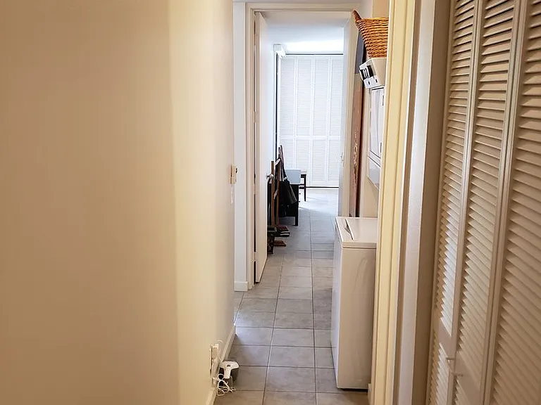 1015 Aoloa Pl #238 — Photo 4