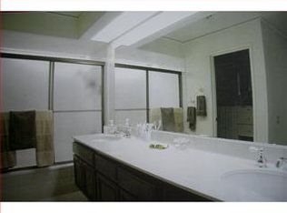 577 Martinique Dr, Redwood City, CA 94065